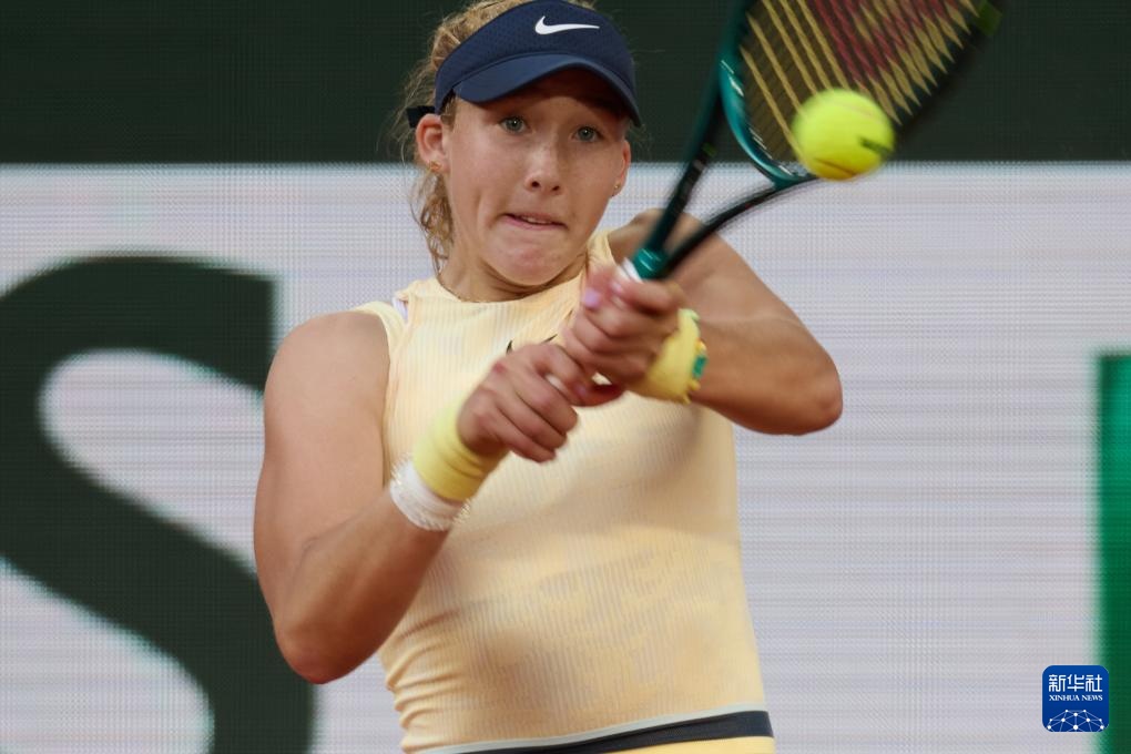 夏天的泳池 夏天的泳池