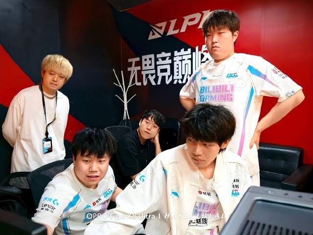 不仅仅是场 不仅仅是场